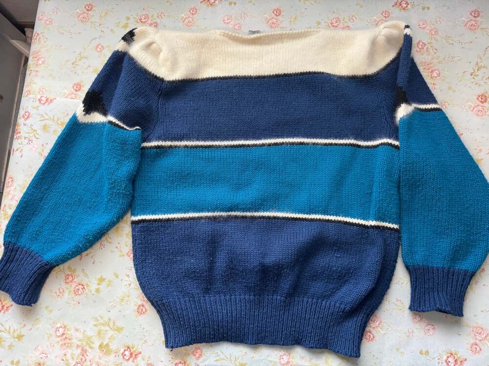 Vintage Career brand Geometric Sweater MED Blue Teal Angora Blend 80s Pullover